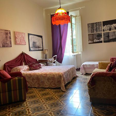 Casa Simonetti Bed and Breakfast Torre del Lago Puccini Buitenkant foto